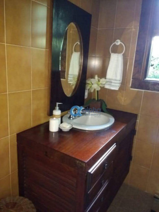Imagem Casa com 4 Quartos à Venda, 200 m² em Araras - Petrópolis