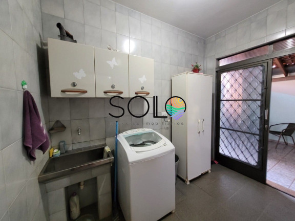 Imagem Casa com 3 Quartos à Venda, 230 m² em Centro - Araraquara Imagem Casa com 3 Quartos à Venda, 230 m² em Centro - Araraquara