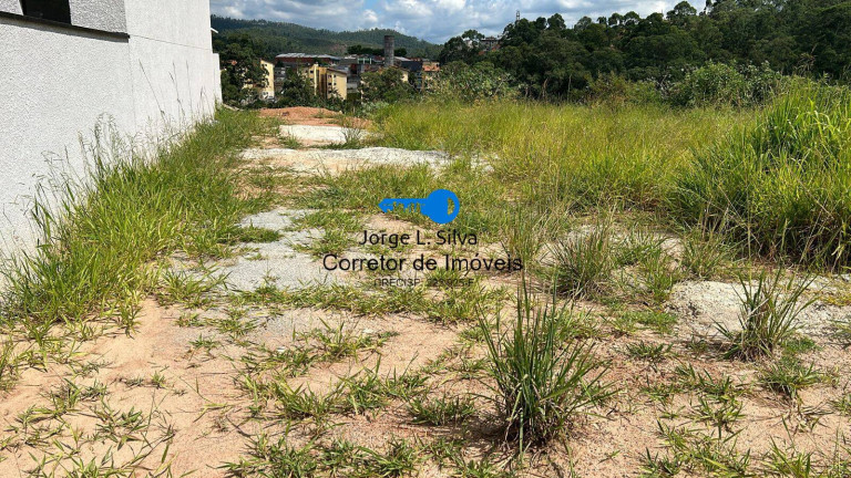 Terreno à Venda, 215 m² em Portais (polvilho) - Cajamar