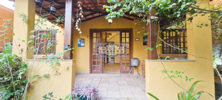 Imagem Imóvel com 5 Quartos à Venda, 300 m² em Santa Teresa - Rio De Janeiro Imagem Imóvel com 5 Quartos à Venda, 300 m² em Santa Teresa - Rio De Janeiro