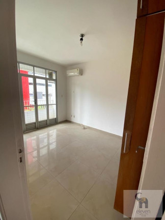 Imagem Apartamento com 2 Quartos à Venda, 75 m² em Ondina - Salvador