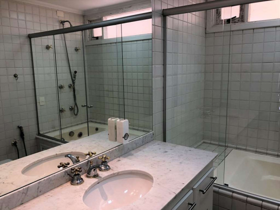 Imagem Casa com 4 Quartos à Venda, 233 m² em São Paulo Ii - Cotia Imagem Casa com 4 Quartos à Venda, 233 m² em São Paulo Ii - Cotia