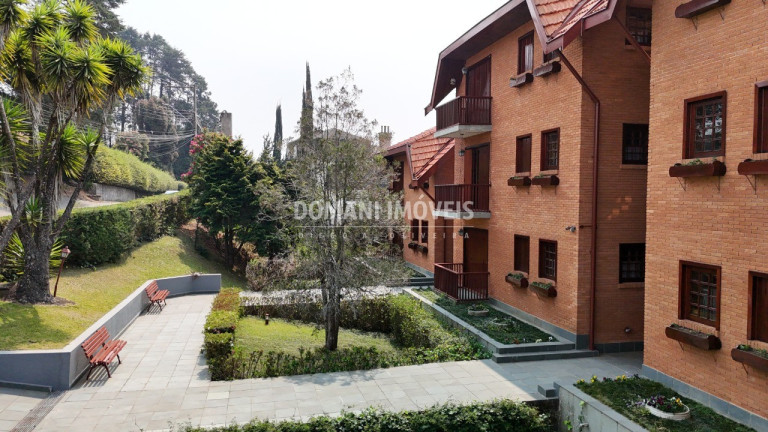 Imagem Imóvel com 3 Quartos à Venda, 142 m² em Região De Capivari - Campos Do Jordão Imagem Imóvel com 3 Quartos à Venda, 142 m² em Região De Capivari - Campos Do Jordão