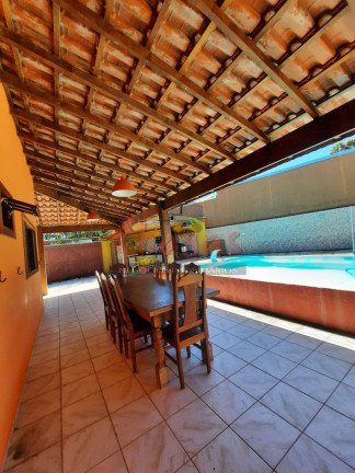 Imagem Casa com 3 Quartos à Venda, 300 m² em Morro Do Algodão - Caraguatatuba Imagem Casa com 3 Quartos à Venda, 300 m² em Morro Do Algodão - Caraguatatuba