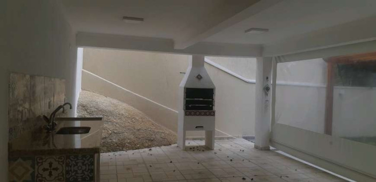 Imagem Casa com 4 Quartos à Venda, 360 m² em Jd. Europa - Vargem Grande Paulista