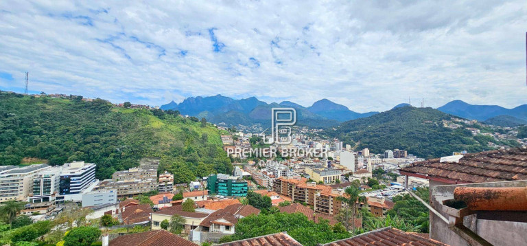 Imagem Casa com 3 Quartos à Venda, 160 m² em Parque São Luiz - Teresópolis Imagem Casa com 3 Quartos à Venda, 160 m² em Parque São Luiz - Teresópolis