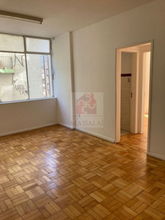Sala Comercial à Venda, 41 m² em Centro - Porto Alegre