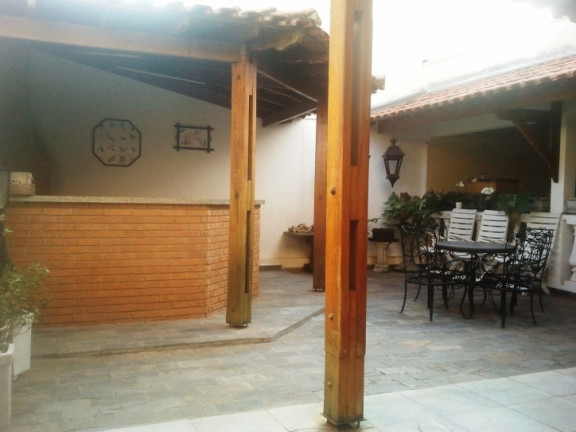Imagem Casa com 3 Quartos à Venda, 280 m² em Jardim Europa - Bauru