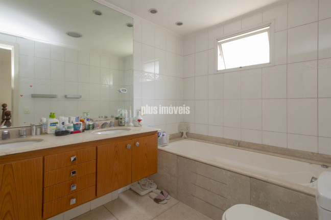 Imagem Apartamento com 4 Quartos à Venda, 220 m² em Alto De Pinheiros - São Paulo Imagem Apartamento com 4 Quartos à Venda, 220 m² em Alto De Pinheiros - São Paulo