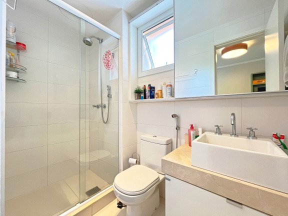 Imagem Apartamento com 3 Quartos à Venda, 170 m² em Petrópolis - Porto Alegre