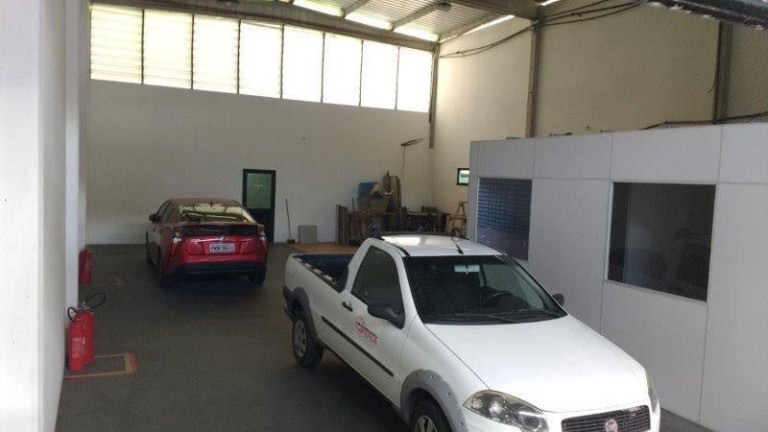 Imagem Galpão para Alugar, 246 m² em Portão - Lauro De Freitas