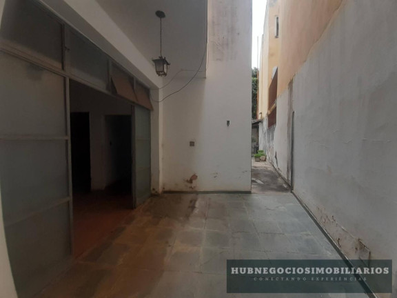 Imagem Casa à Venda, 370 m² em Centro - Montes Claros Imagem Casa à Venda, 370 m² em Centro - Montes Claros