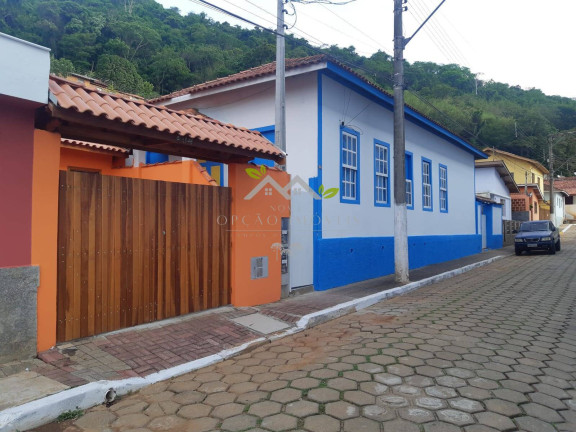 Casa à Venda, 180 m² em Centro - São Bento Do Sapucaí