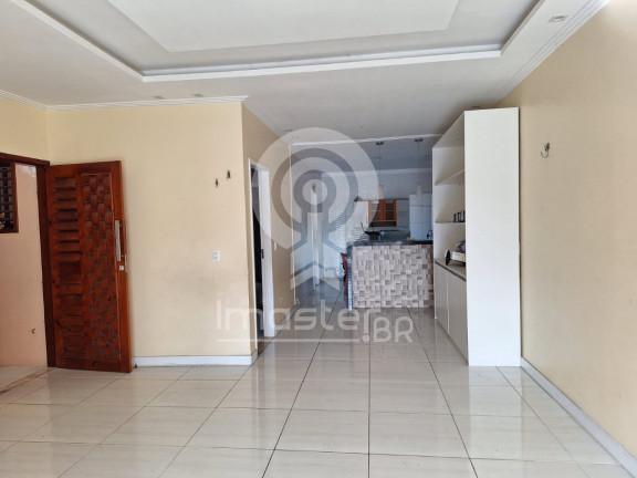 Imagem Casa com 3 Quartos à Venda, 150 m² em Montese - Fortaleza