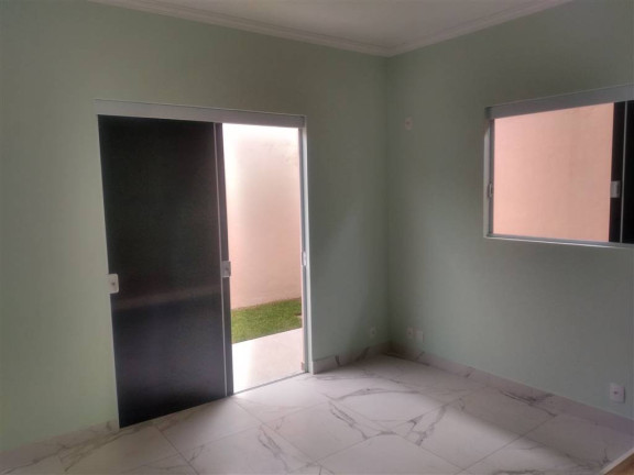 Imagem Casa com 3 Quartos à Venda, 204 m² em Flórida - Praia Grande Imagem Casa com 3 Quartos à Venda, 204 m² em Flórida - Praia Grande