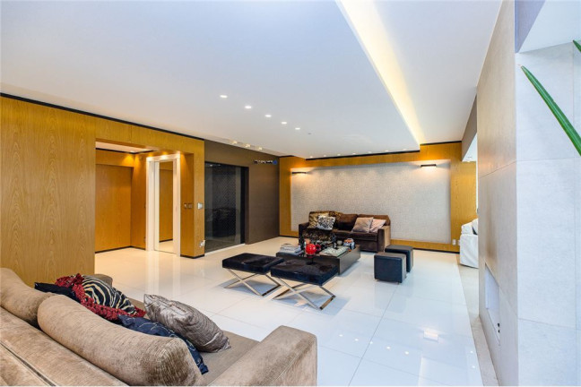 Imagem Apartamento à Venda, 335 m² em Moema - São Paulo Imagem Apartamento à Venda, 335 m² em Moema - São Paulo
