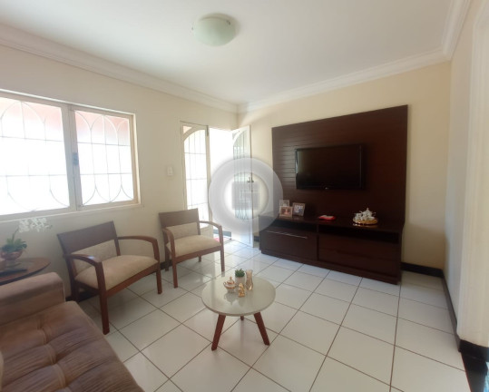 Imagem Casa com 3 Quartos à Venda, 300 m² em Morada Do Parque - Montes Claros Imagem Casa com 3 Quartos à Venda, 300 m² em Morada Do Parque - Montes Claros