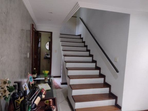 Imagem Casa com 5 Quartos à Venda, 350 m² em Jardim Vinte E Cinco De Agosto - Duque De Caxias Imagem Casa com 5 Quartos à Venda, 350 m² em Jardim Vinte E Cinco De Agosto - Duque De Caxias