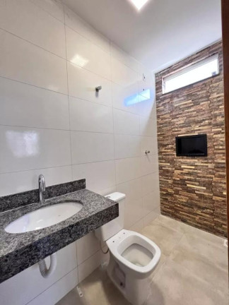 Imagem Casa com 3 Quartos à Venda, 243 m² em Parque Das Laranjeiras Acréscimo - Goiânia Imagem Casa com 3 Quartos à Venda, 243 m² em Parque Das Laranjeiras Acréscimo - Goiânia