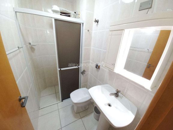 Imagem Apartamento com 3 Quartos para Temporada, 95 m² em Bombas - Bombinhas