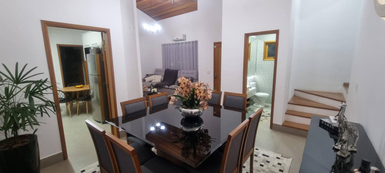 Imagem Casa com 3 Quartos à Venda, 190 m² em Jardim Ana Estela - Carapicuíba Imagem Casa com 3 Quartos à Venda, 190 m² em Jardim Ana Estela - Carapicuíba
