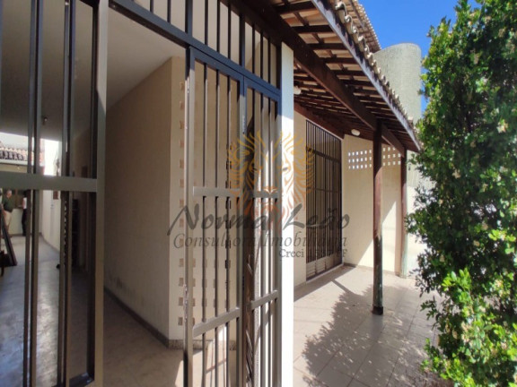 Imagem Casa com 4 Quartos à Venda, 250 m² em Atalaia - Aracaju