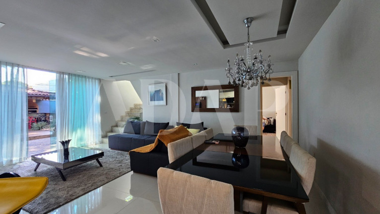 Imagem Casa com 3 Quartos à Venda, 400 m² em Vargem Pequena - Rio De Janeiro Imagem Casa com 3 Quartos à Venda, 400 m² em Vargem Pequena - Rio De Janeiro