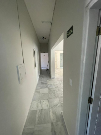Imagem Imóvel com 13 Quartos à Venda, 1.000 m² em Praia Das Palmeiras - Caraguatatuba Imagem Imóvel com 13 Quartos à Venda, 1.000 m² em Praia Das Palmeiras - Caraguatatuba