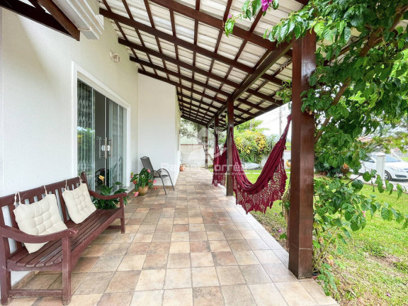 Imagem Casa com 3 Quartos à Venda, 403 m² em Salinas - Balneário Barra Do Sul