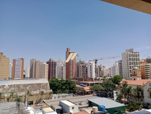 Imagem Imóvel com 2 Quartos à Venda, 74 m² em Cambuí - Campinas