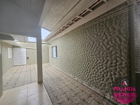 Imagem Casa com 3 Quartos à Venda, 185 m² em Centro - Ubatuba Imagem Casa com 3 Quartos à Venda, 185 m² em Centro - Ubatuba