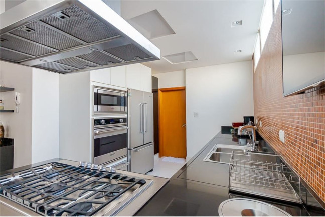 Imagem Apartamento com 3 Quartos à Venda, 165 m² em Consolação - São Paulo Imagem Apartamento com 3 Quartos à Venda, 165 m² em Consolação - São Paulo