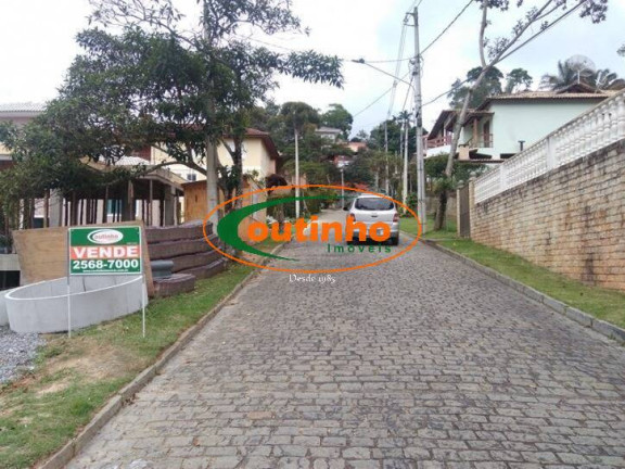 Imagem Terreno à Venda, 242 m² em Vargem Grande - Teresópolis Imagem Terreno à Venda, 242 m² em Vargem Grande - Teresópolis