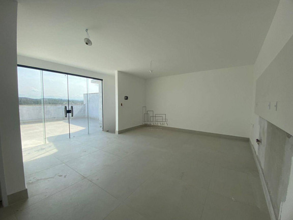 Imagem Cobertura com 2 Quartos à Venda, 137 m² em Monte Castelo - Volta Redonda