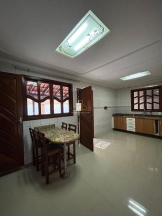 Imagem Casa com 3 Quartos à Venda, 200 m² em Barcelona - Serra Imagem Casa com 3 Quartos à Venda, 200 m² em Barcelona - Serra