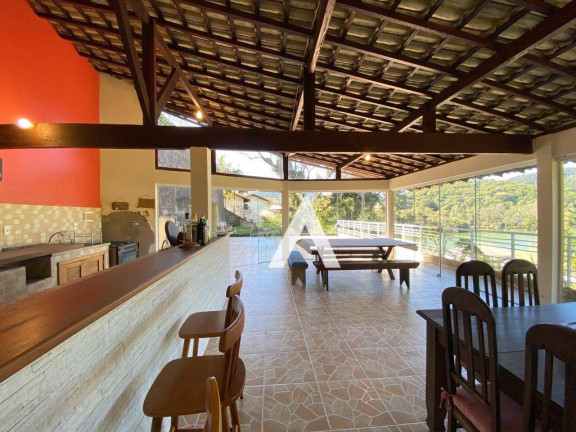 Imagem Casa com 4 Quartos à Venda, 650 m² em Comary - Teresópolis
