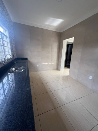 Imagem Sobrado com 3 Quartos à Venda, 200 m² Imagem Sobrado com 3 Quartos à Venda, 200 m²