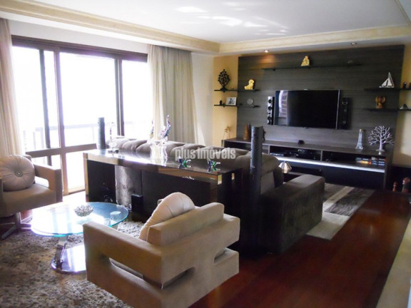 Apartamento com 3 Quartos à Venda, 223 m² em Moema - São Paulo