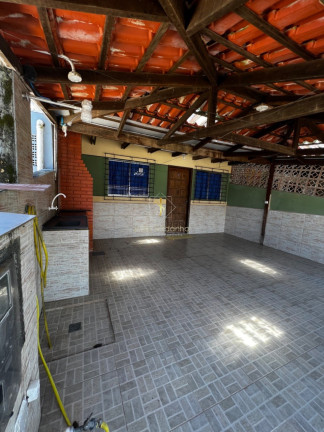 Imagem Casa com 2 Quartos à Venda, 75 m² em Balneário Eliane - Guaratuba
