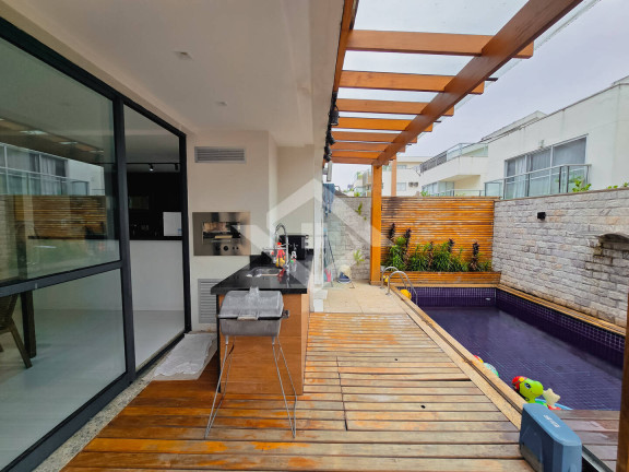 Imagem Casa com 4 Quartos à Venda, 192 m² em Recreio Dos Bandeirantes - Rio De Janeiro Imagem Casa com 4 Quartos à Venda, 192 m² em Recreio Dos Bandeirantes - Rio De Janeiro