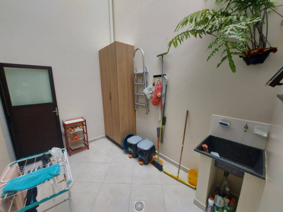 Imagem Sobrado com 3 Quartos à Venda, 186 m² em Jardim Las Vegas - Santo André Imagem Sobrado com 3 Quartos à Venda, 186 m² em Jardim Las Vegas - Santo André