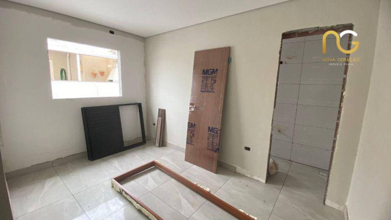 Imagem Casa com 3 Quartos à Venda, 91 m² em Vila Guilhermina - Praia Grande Imagem Casa com 3 Quartos à Venda, 91 m² em Vila Guilhermina - Praia Grande