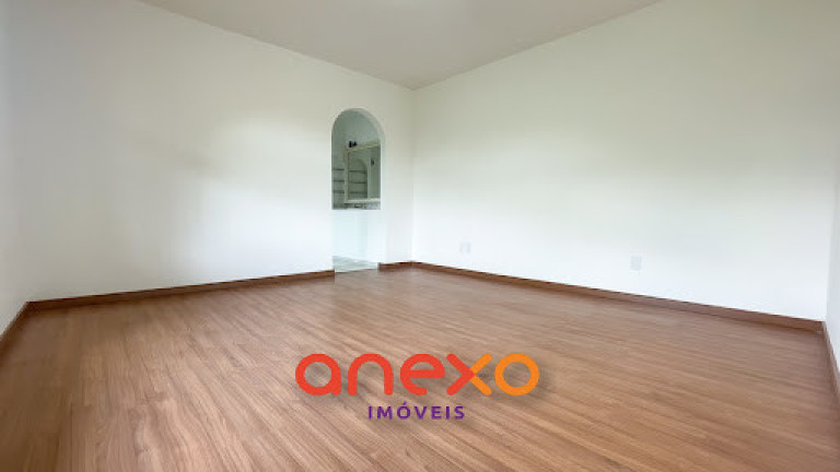 Imagem Casa com 5 Quartos à Venda, 387 m² em Vila Nova - Blumenau Imagem Casa com 5 Quartos à Venda, 387 m² em Vila Nova - Blumenau