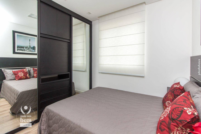 Imagem Apartamento com 3 Quartos à Venda, 61 m² em Portão - Curitiba Imagem Apartamento com 3 Quartos à Venda, 61 m² em Portão - Curitiba