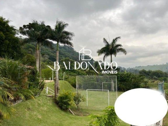 Imagem Imóvel com 2 Quartos à Venda, 1.761 m² em Centro - Extrema Imagem Imóvel com 2 Quartos à Venda, 1.761 m² em Centro - Extrema