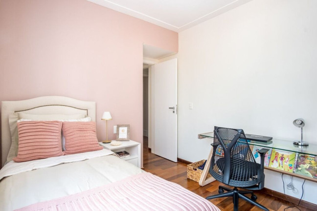 Imagem Imóvel com 4 Quartos à Venda,  em Moema - São Paulo