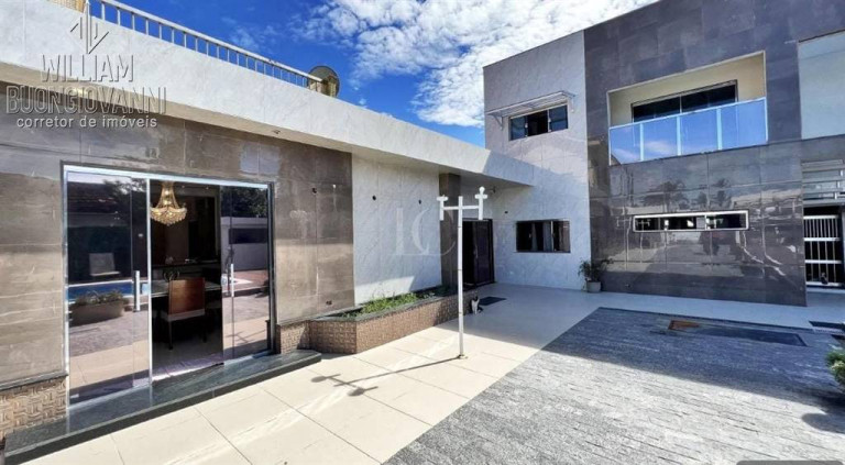 Imagem Casa com 5 Quartos à Venda, em Florida - Praia Grande Imagem Casa com 5 Quartos à Venda, em Florida - Praia Grande