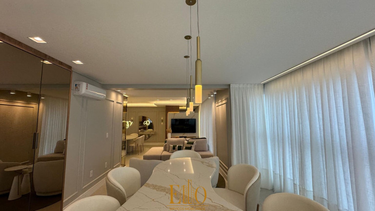 Imagem Apartamento com 3 Quartos à Venda, 137 m² em Meia Praia - Itapema Imagem Apartamento com 3 Quartos à Venda, 137 m² em Meia Praia - Itapema