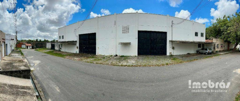 Galpão para Alugar, 1.296 m² em Paupina - Fortaleza