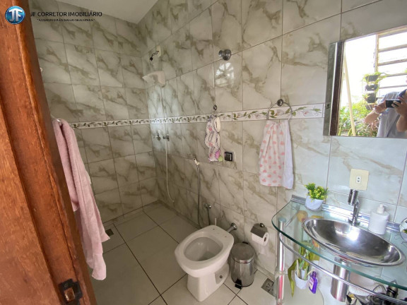 Imagem Casa com 3 Quartos à Venda, 370 m² em Ideal - Ipatinga